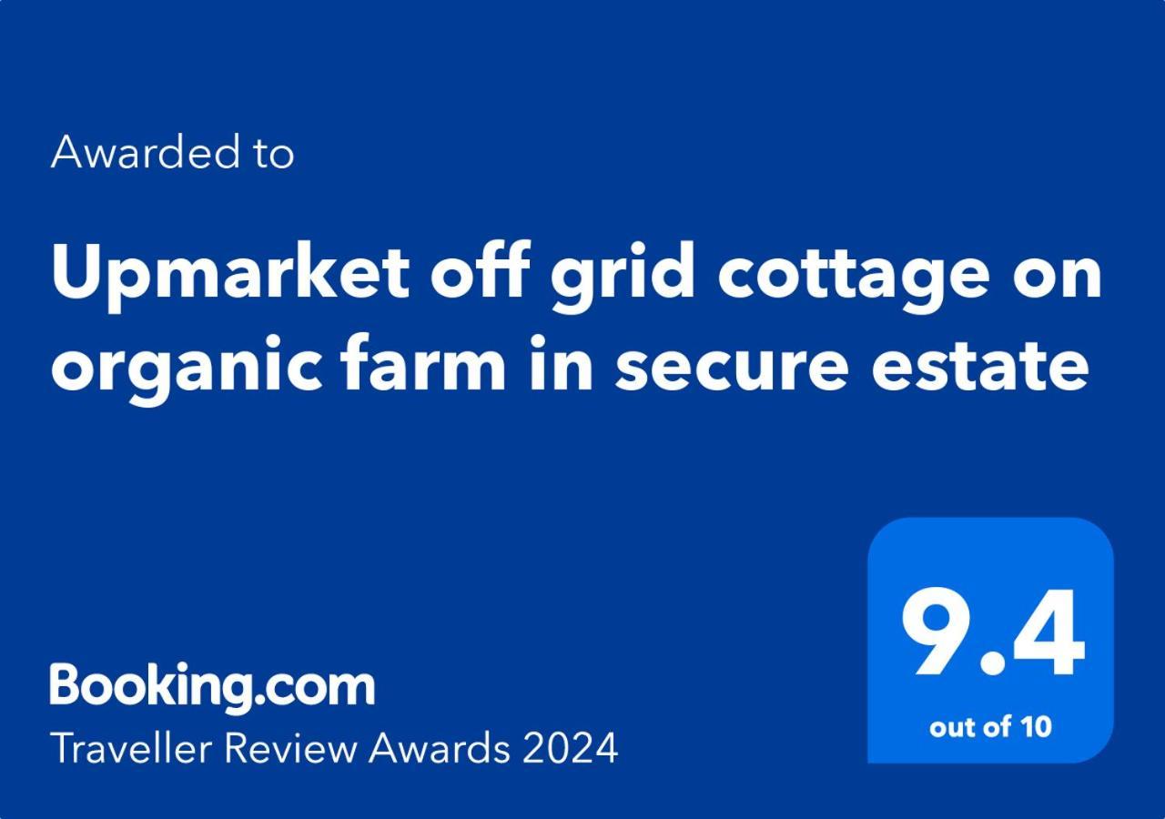 Upmarket Off Grid Cottage On Organic Farm In Secure Estate Howick Luaran gambar